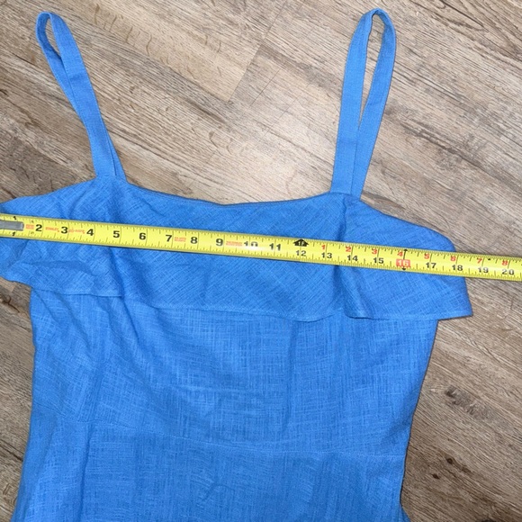 Ann Taylor • Midi Flare Dress - Picture 12 of 16